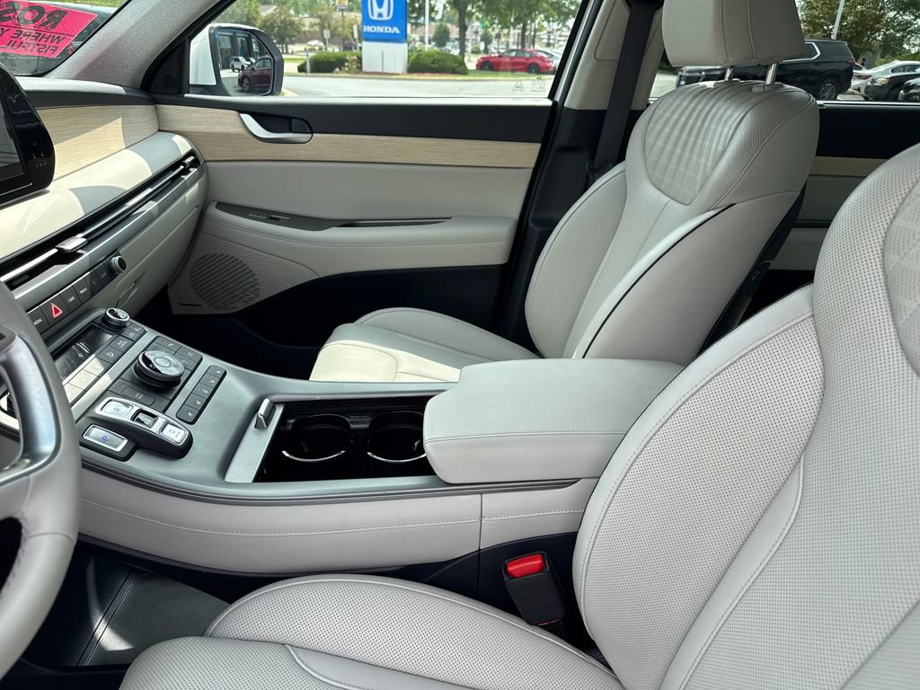 Certified 2024 Hyundai Palisade Limited AWD/4WD image 14