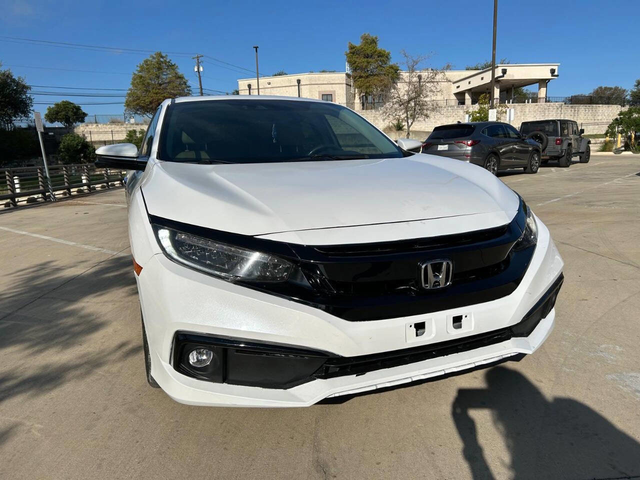 Used 2019 Honda Civic Touring image 7
