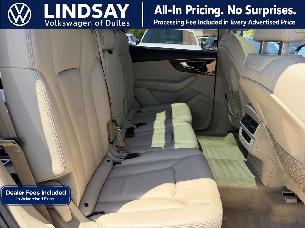 Used 2017 Audi Q7 3.0T Premium Plus w/ Premium Plus Package AWD/4WD image 13