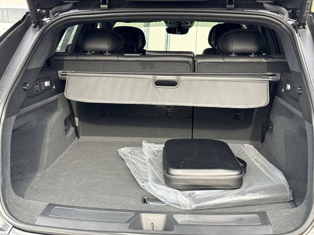 Certified 2024 Cadillac Lyriq Sport image 11