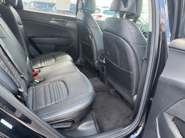 Used 2023 Kia Sportage SX image 14