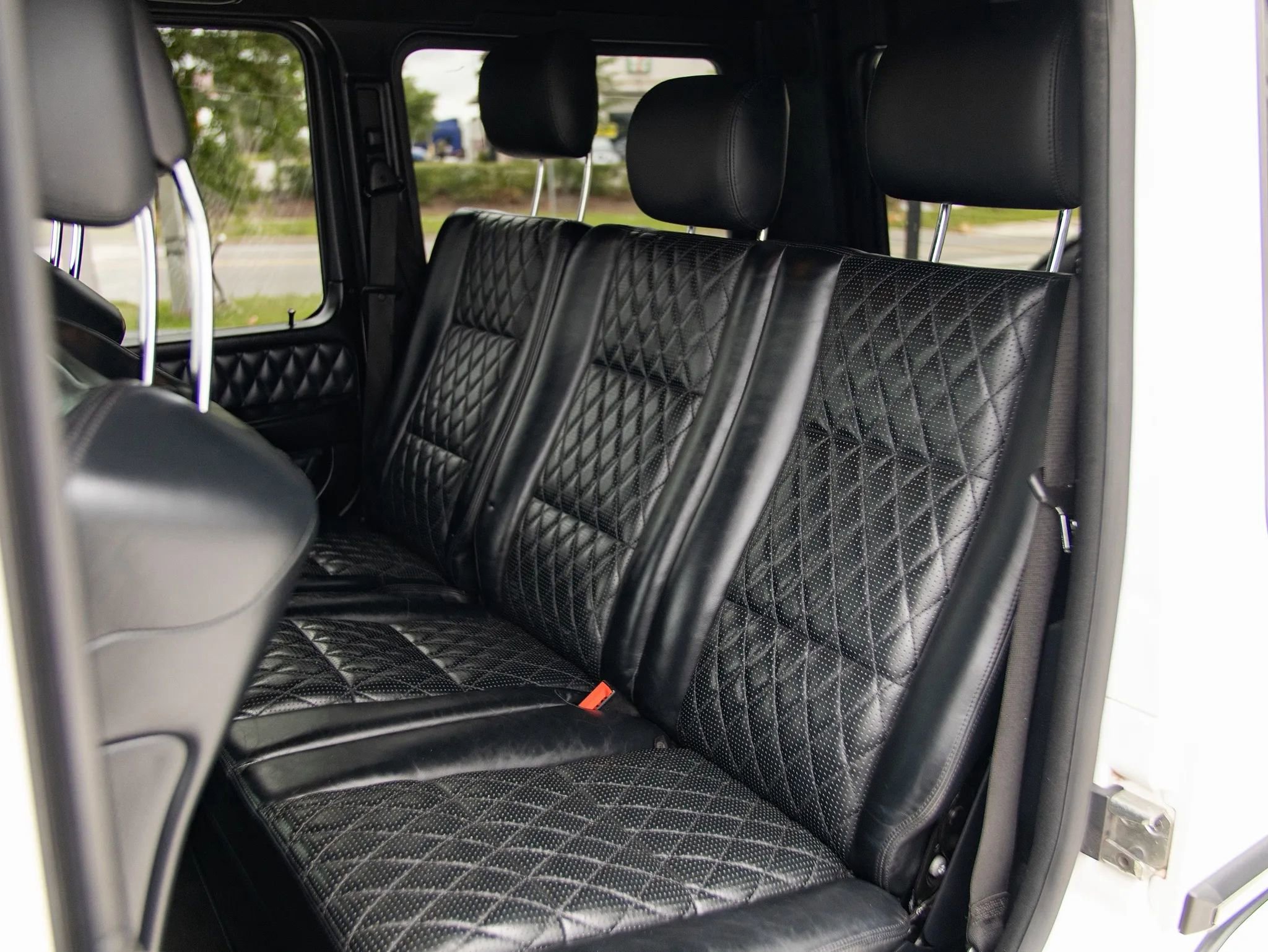 Used 2015 Mercedes-Benz G 63 AMG 4MATIC image 28