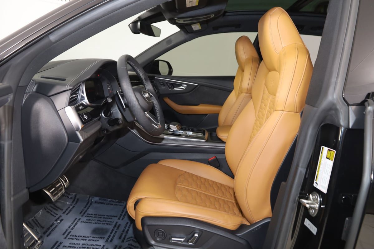 Used 2023 Audi RS Q8 w/ Black Optic Package AWD/4WD image 12