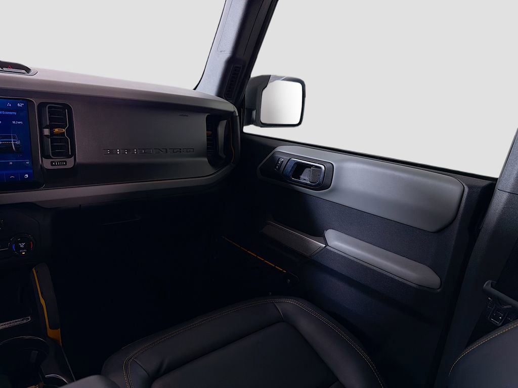 Used 2023 Ford Bronco Badlands image 26