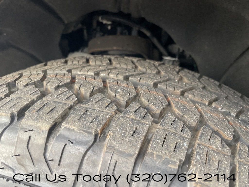 Certified 2024 Chevrolet Silverado 1500 RST AWD/4WD image 15