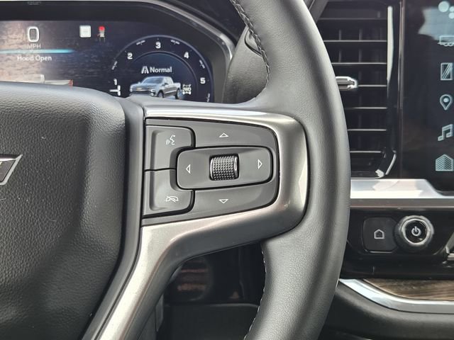 Used 2023 Chevrolet Silverado 1500 LT AWD/4WD image 29