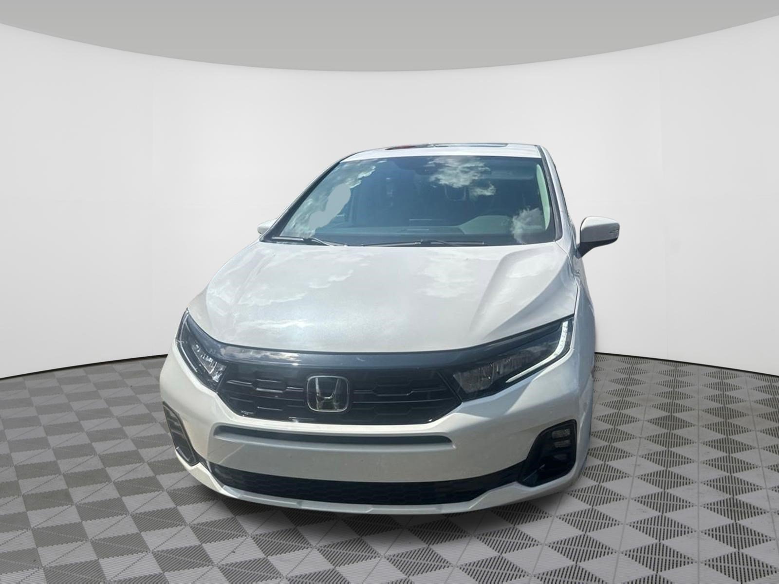 Used 2026 Honda Odyssey Elite image 13
