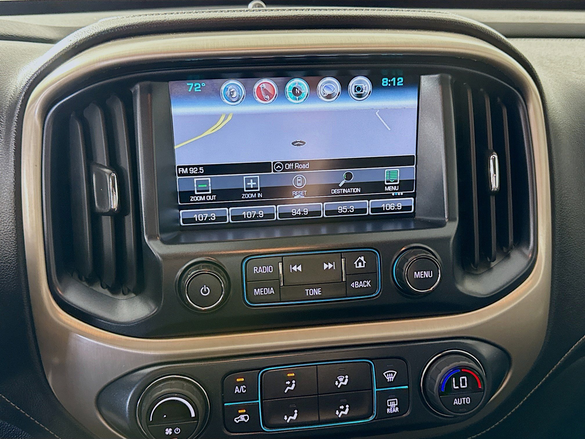 Used 2018 GMC Canyon Denali image 18