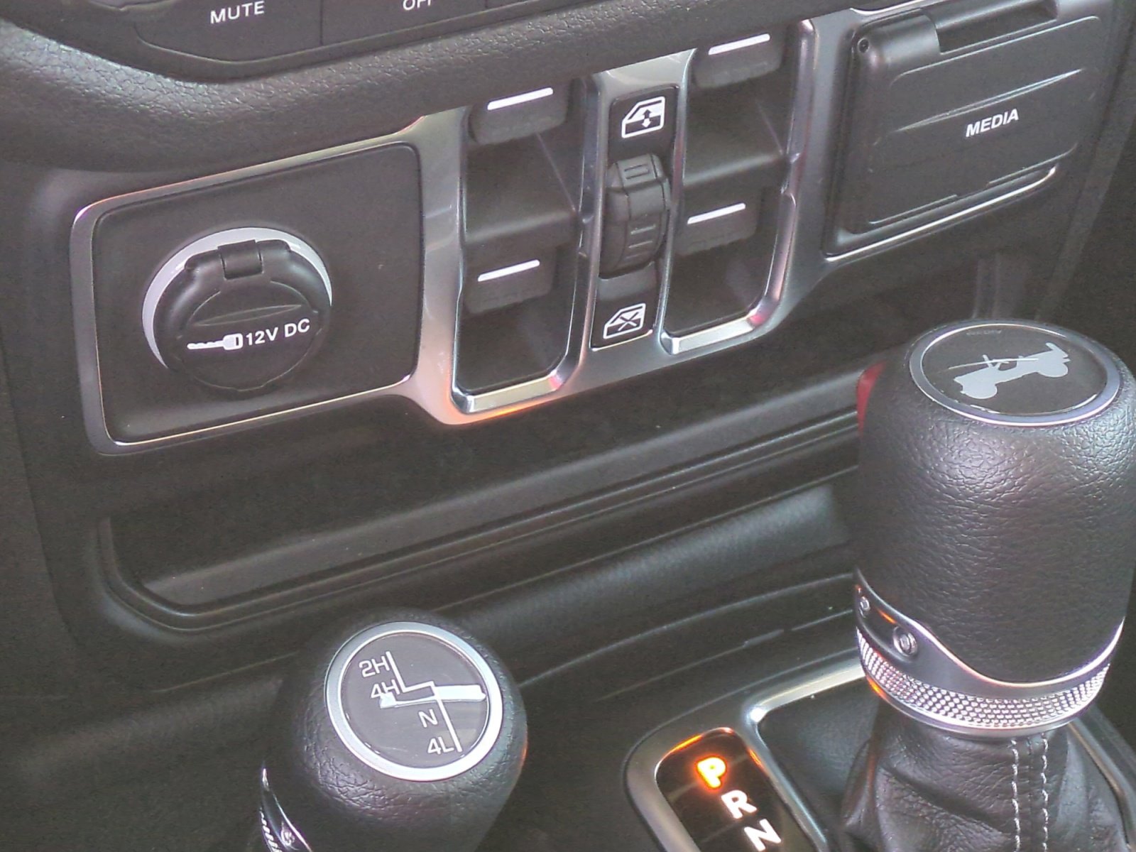 New 2026 Jeep Wrangler Sport S image 30