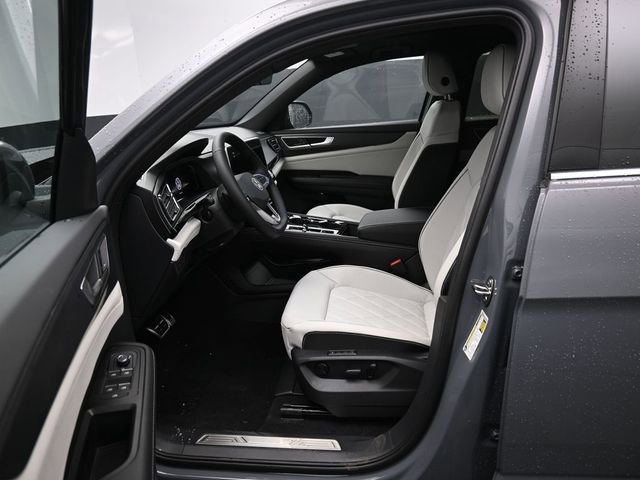 New 2026 Volkswagen Atlas Cross Sport SEL Premium R-Line image 9