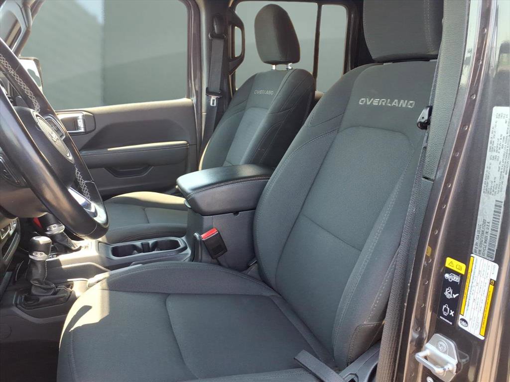 Used 2022 Jeep Gladiator Overland AWD/4WD image 14