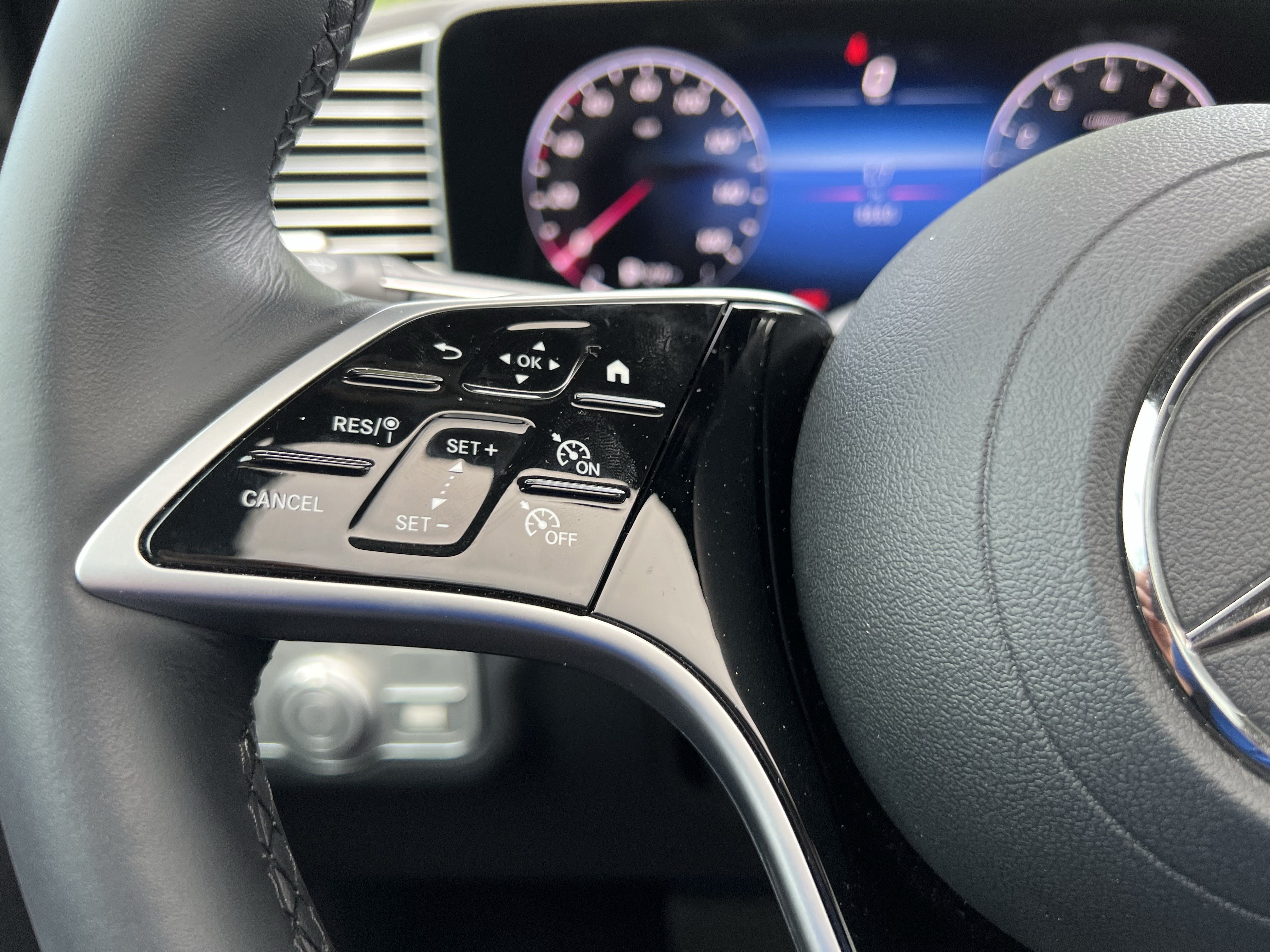 Certified 2026 Mercedes-Benz GLE 350 4MATIC image 19