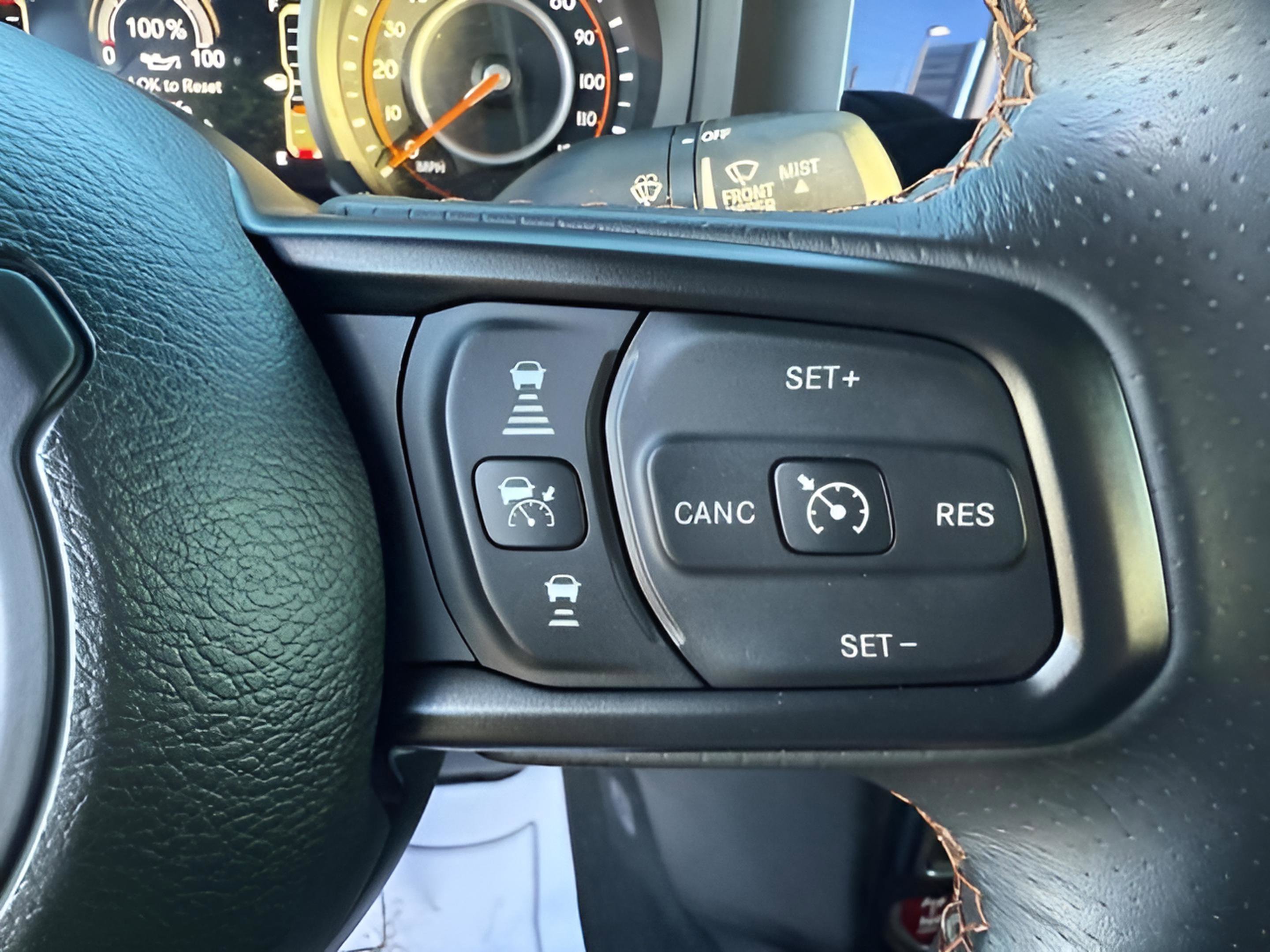 Certified 2024 Jeep Gladiator Mojave AWD/4WD image 17