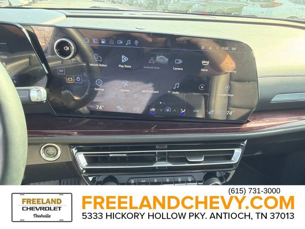 Used 2025 Chevrolet Traverse Z71 w/ Driver Confidence Package image 31