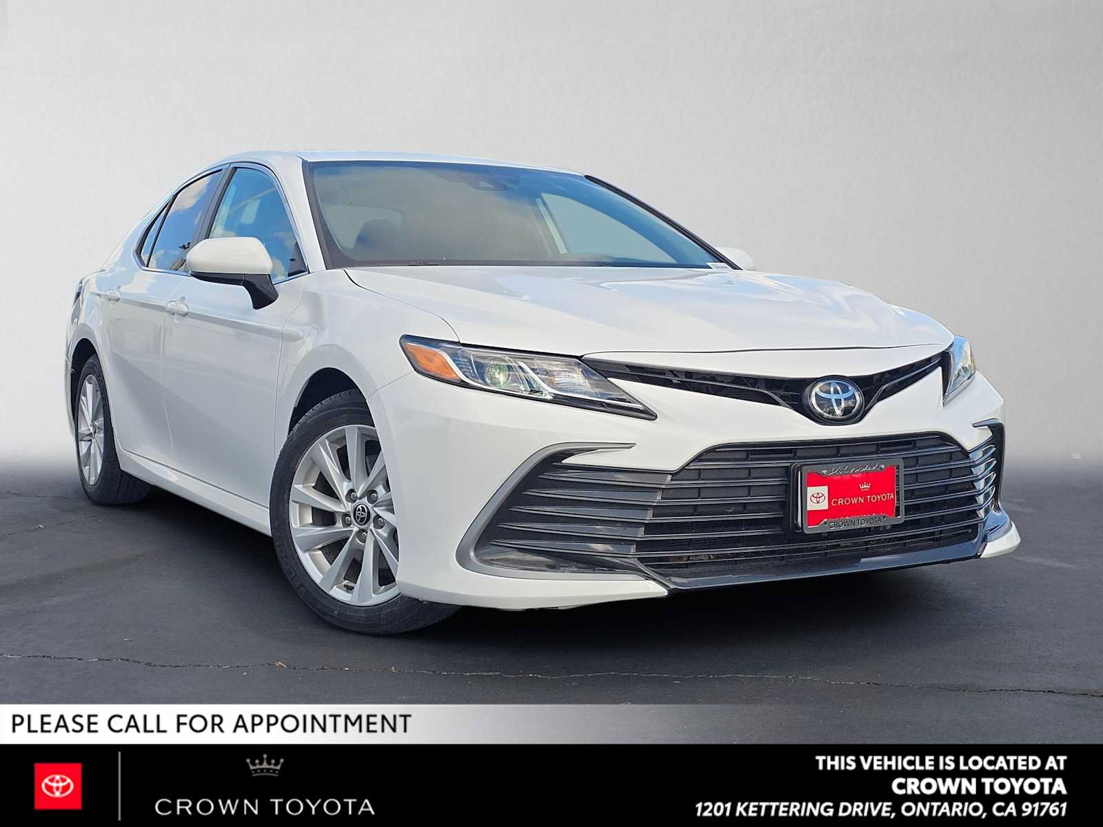 Certified 2024 Toyota Camry LE FWD image 1