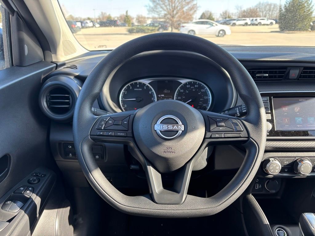 Used 2025 Nissan Kicks Play S image 16