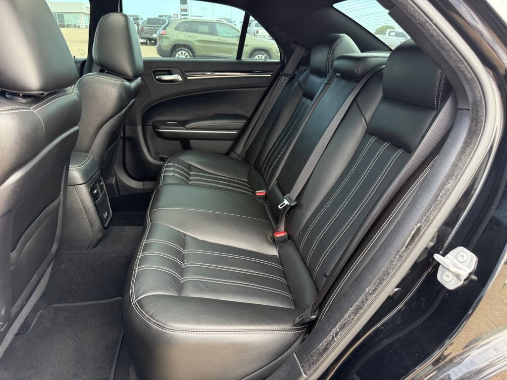 Used 2022 Chrysler 300 S RWD image 30