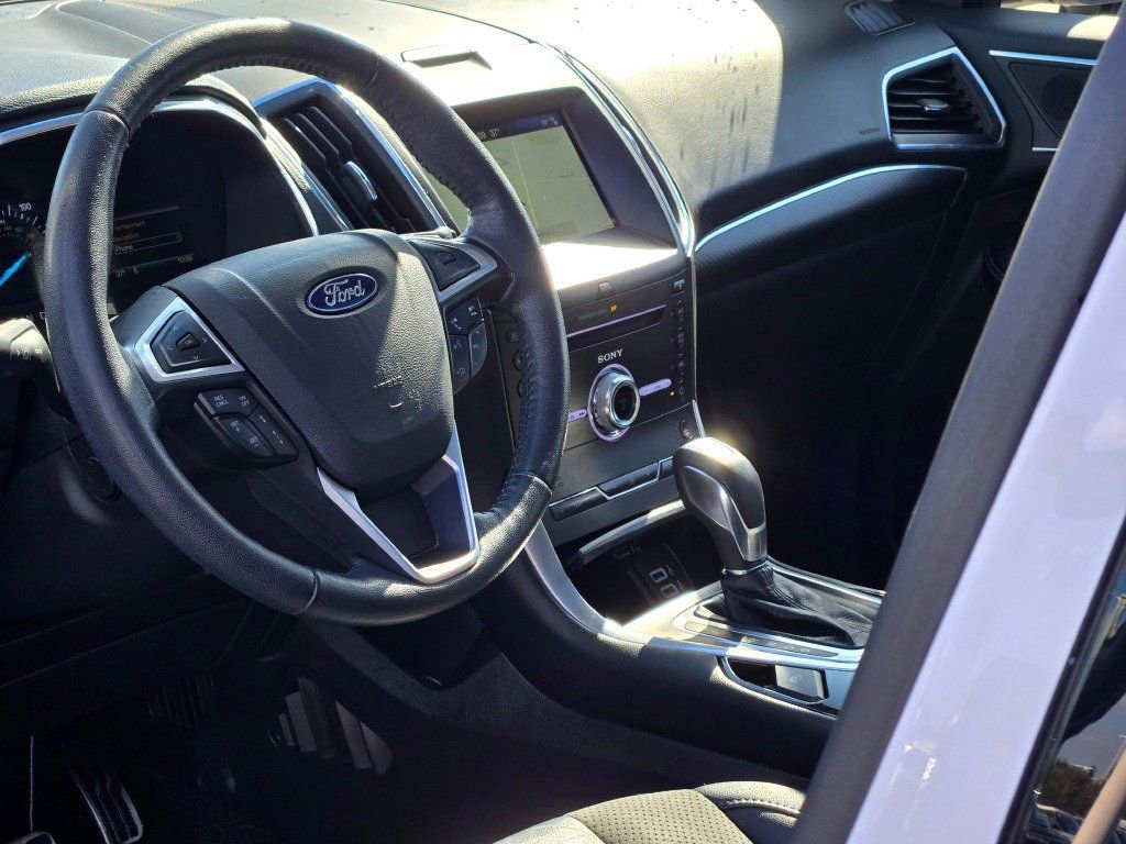 Used 2018 Ford Edge Sport w/ Ford Safe & Smart Package image 24