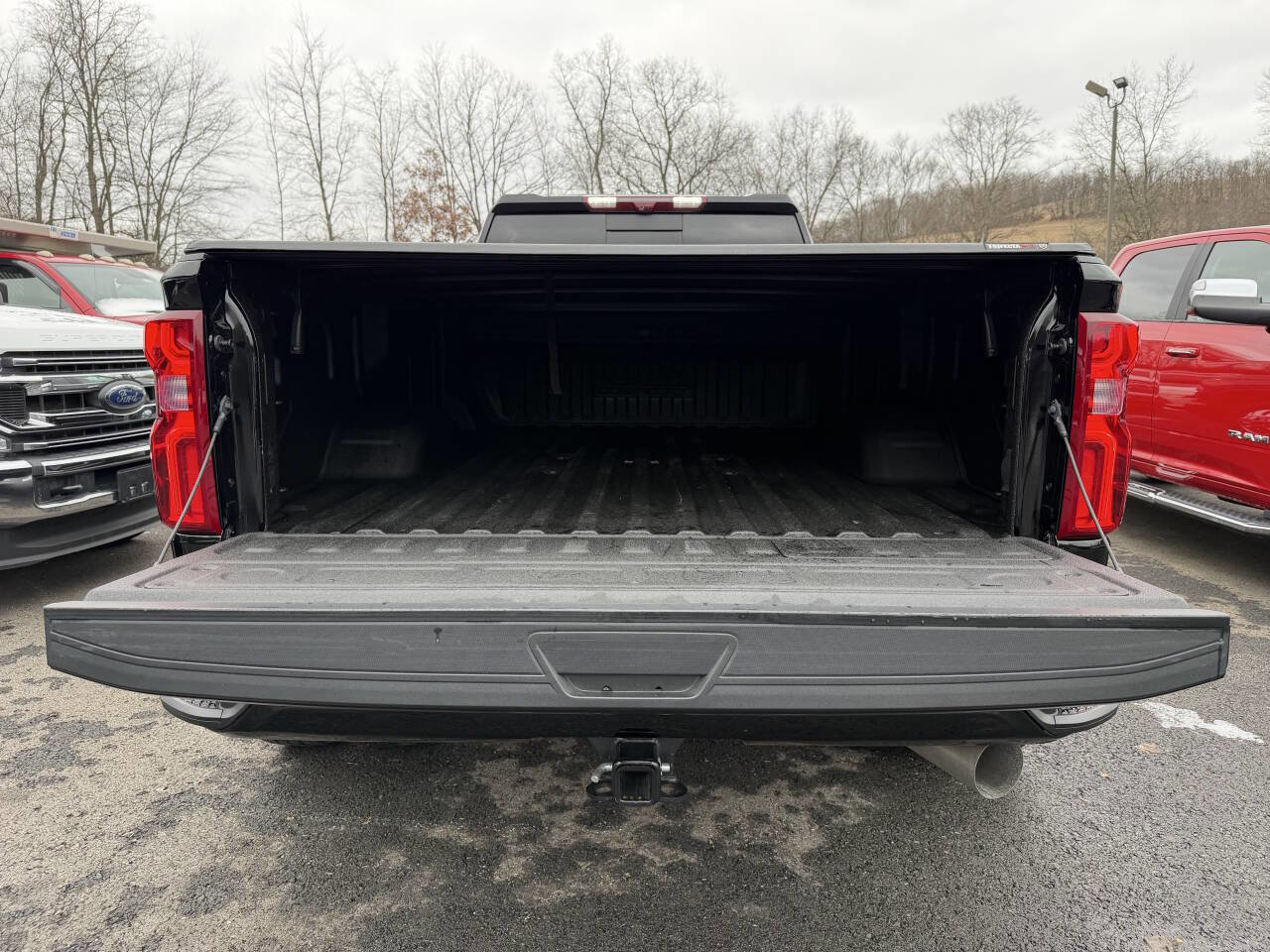 Used 2024 Chevrolet Silverado 3500 High Country w/ High Country Premium Package image 16