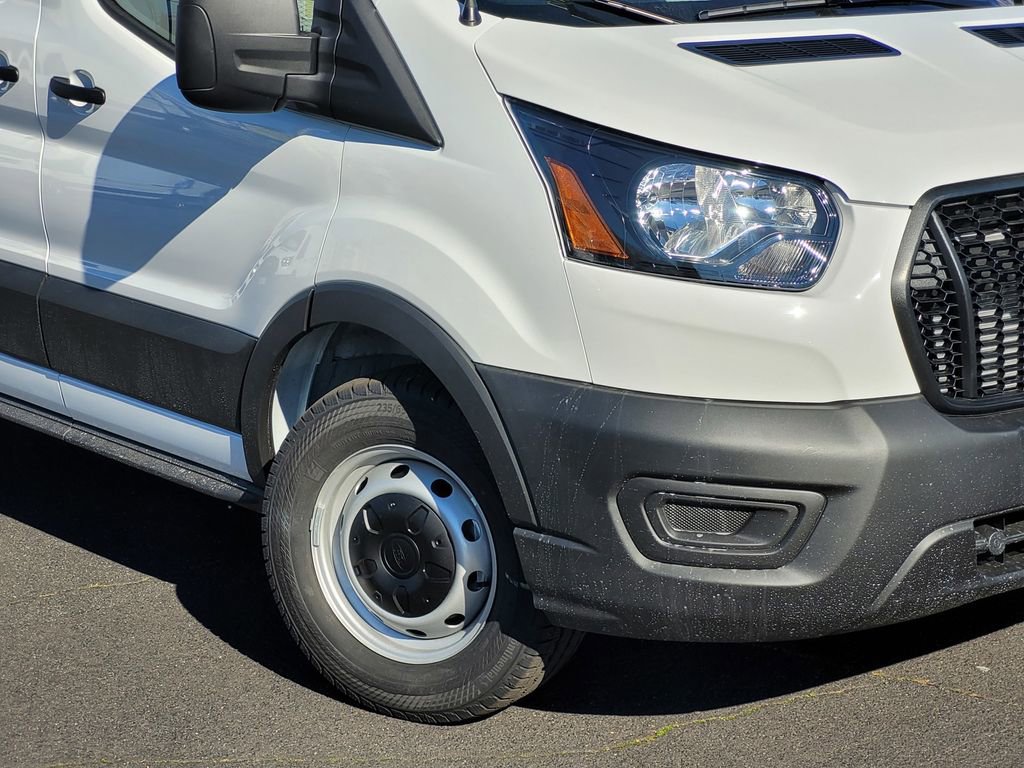 New 2025 Ford Transit 150 Low Roof image 24