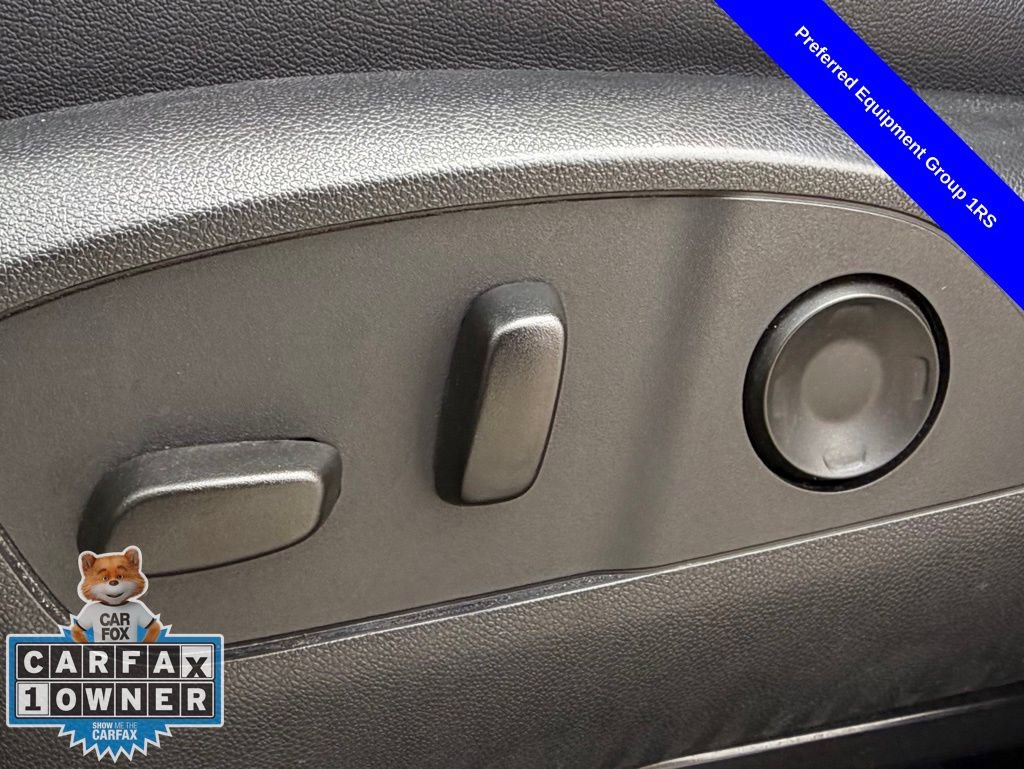 Used 2025 Chevrolet Traverse RS w/ LPO, Floor Liner Package image 8