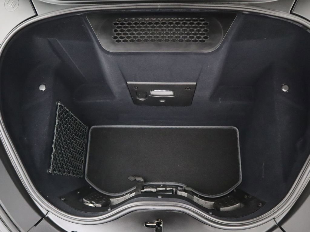 Used 2023 McLaren GT image 26