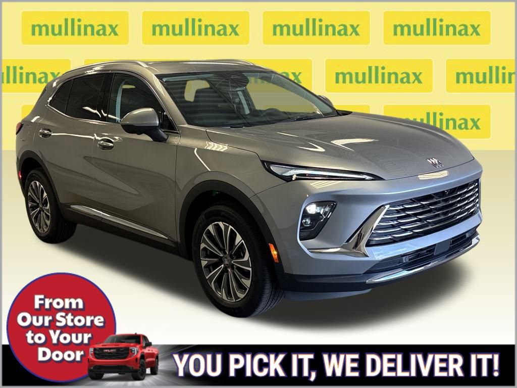 New 2025 Buick Envision Preferred image 2