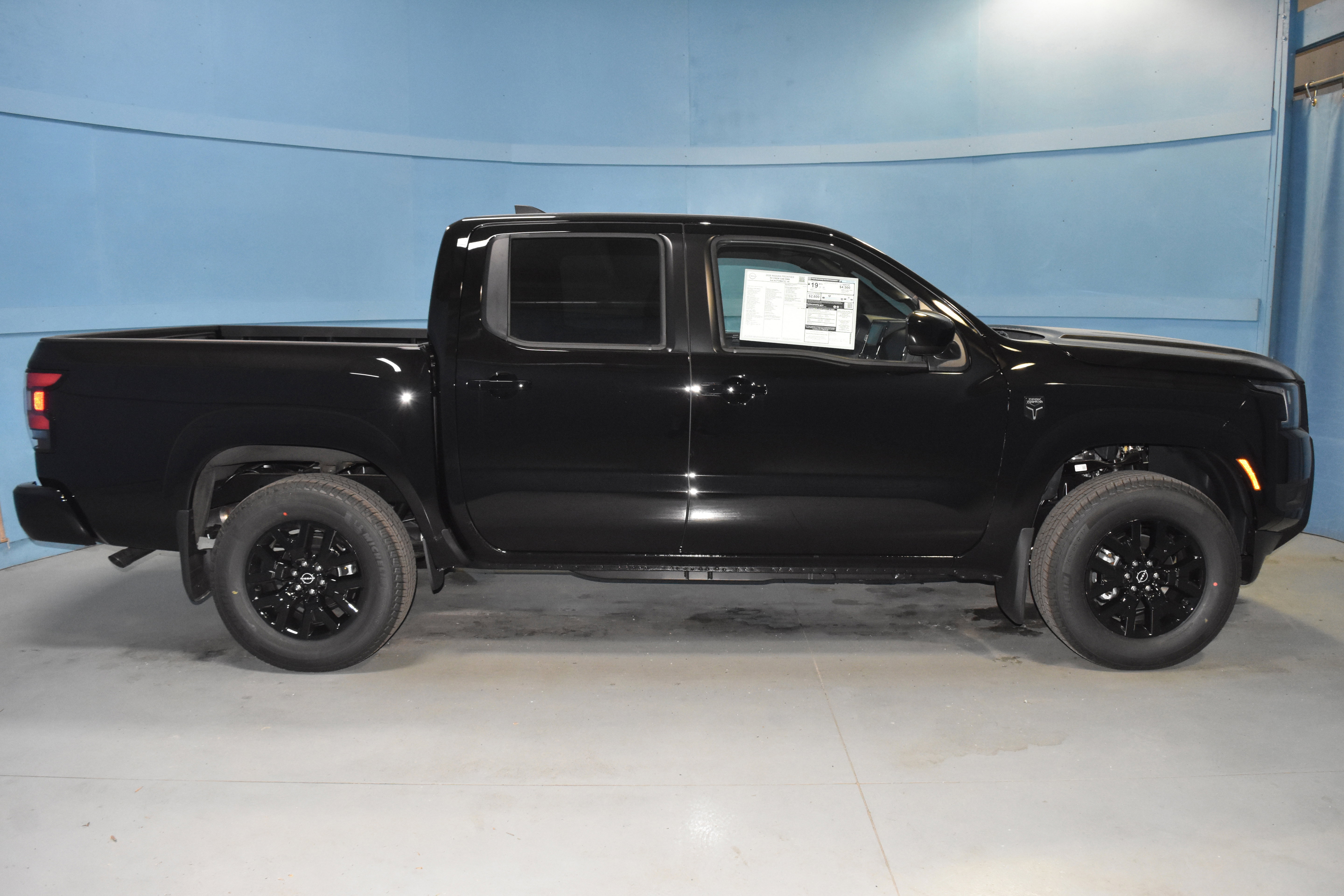 New 2026 Nissan Frontier SV w/ Tow Package AWD/4WD image 20