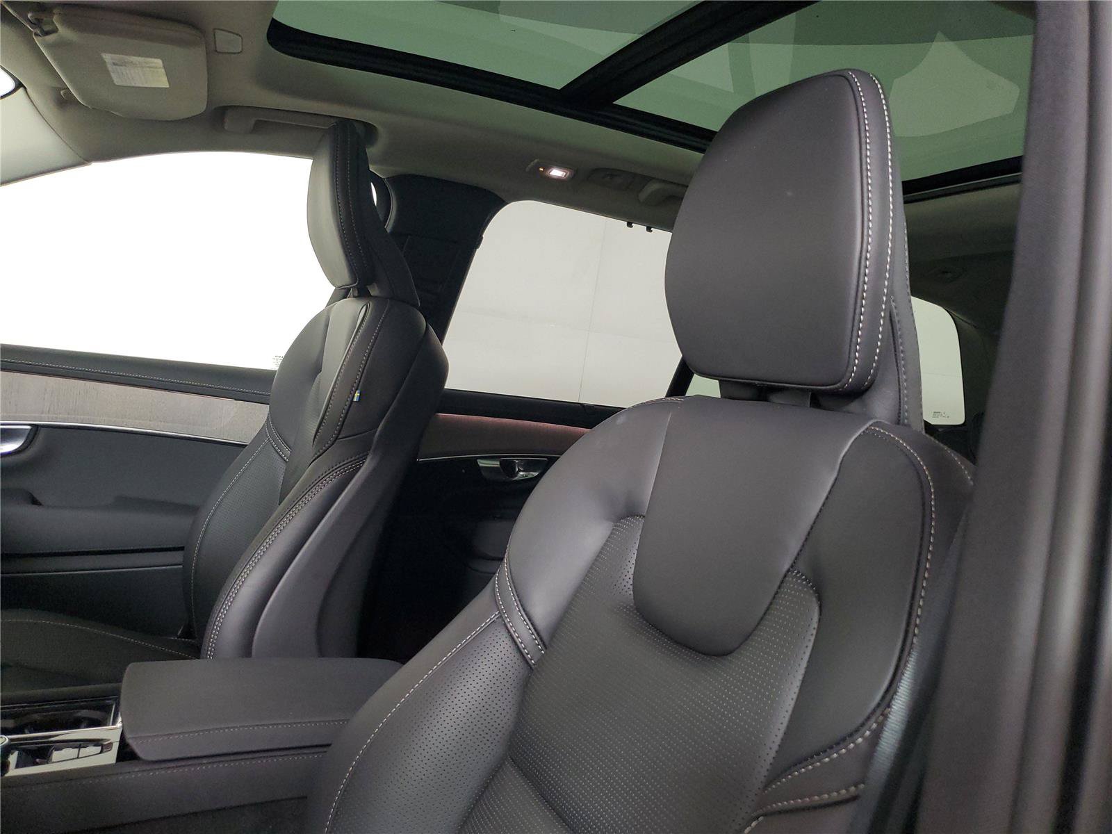 Certified 2026 Volvo XC90 B6 Ultra AWD/4WD image 20