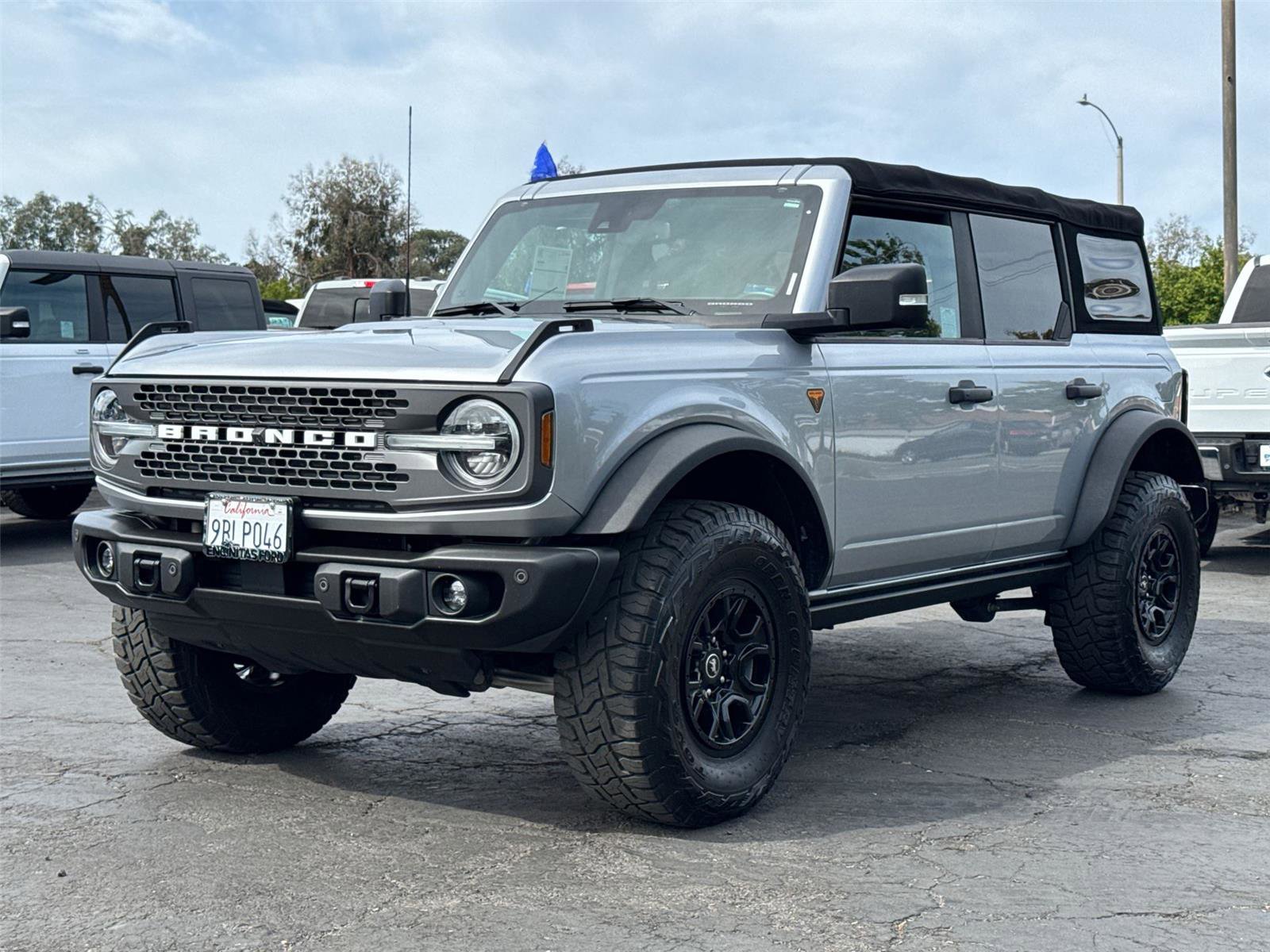 Certified 2022 Ford Bronco Badlands w/ Sasquatch Package image 4