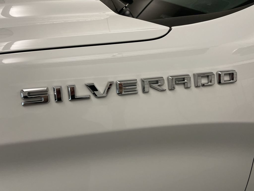 Used 2022 Chevrolet Silverado 1500 LT AWD/4WD image 24