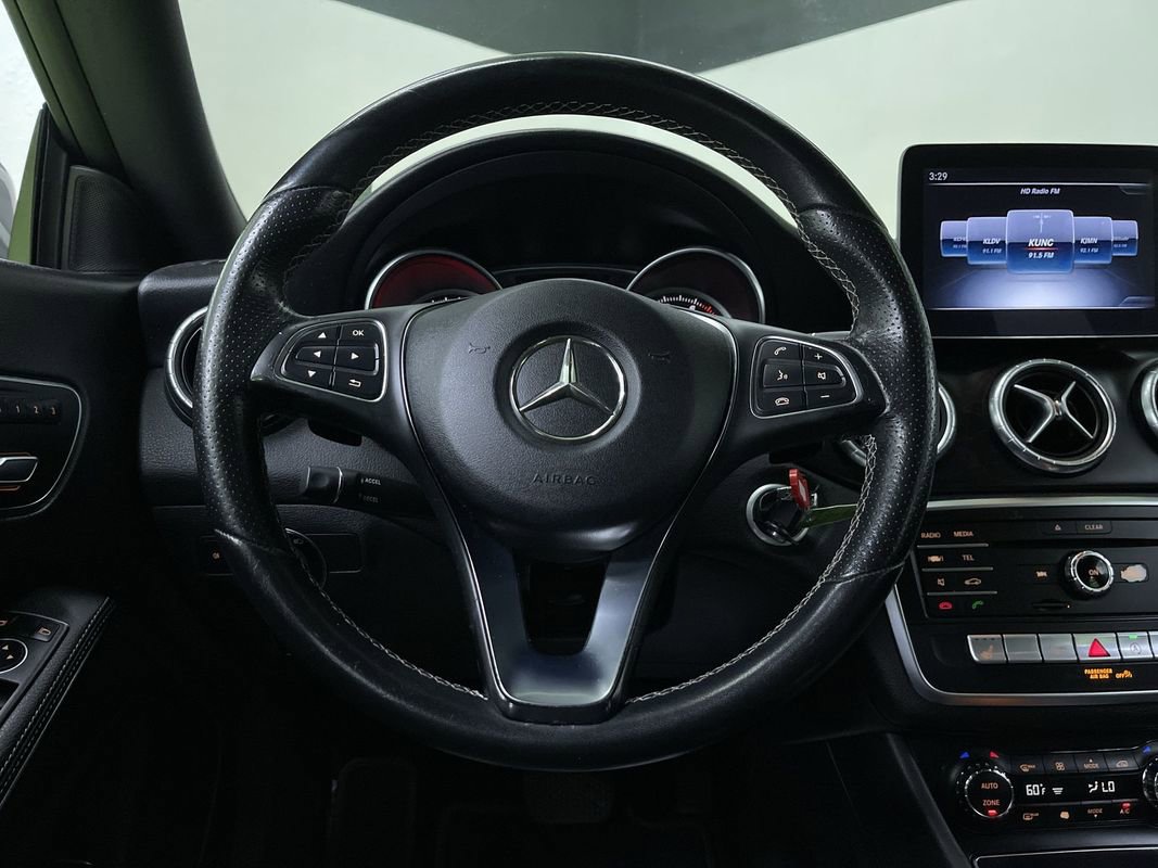 Used 2018 Mercedes-Benz CLA 250 4MATIC image 20