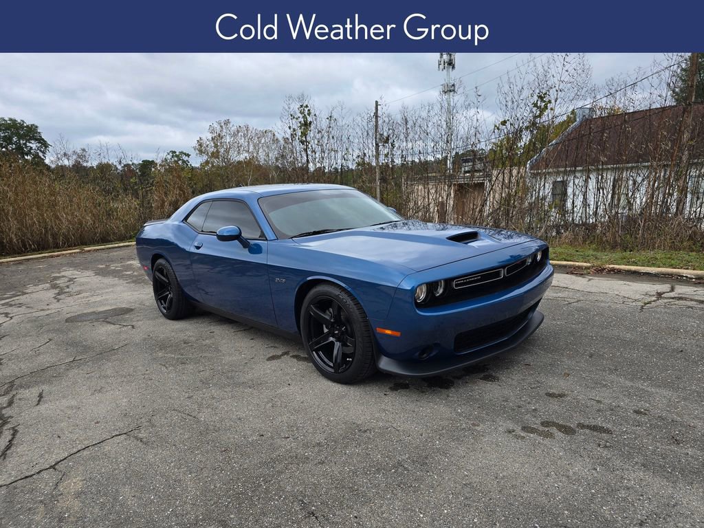 Used 2023 Dodge Challenger R/T image 10