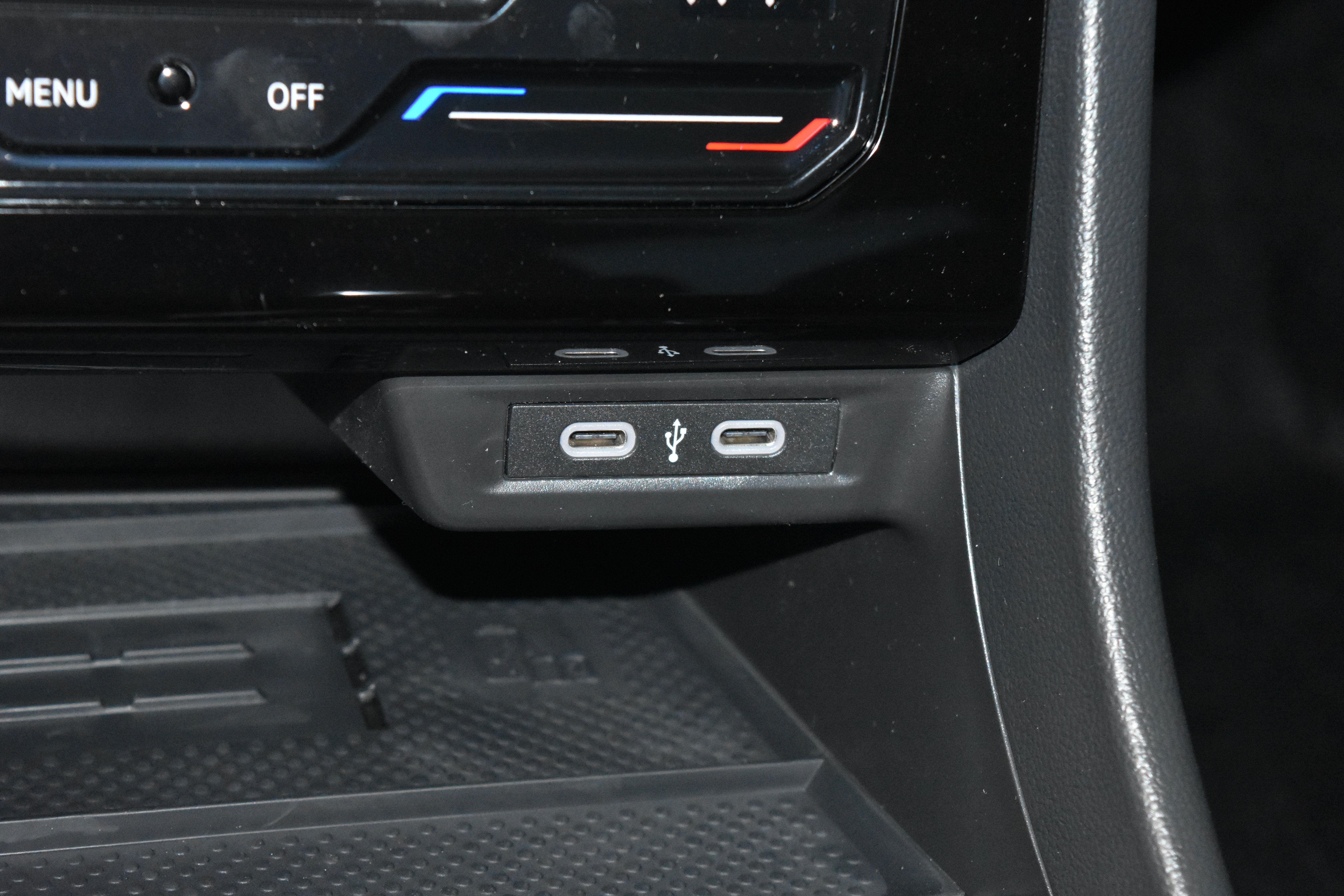 New 2026 Volkswagen Jetta SE FWD image 12