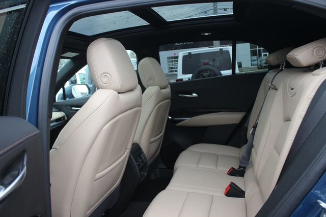 Used 2024 Cadillac XT4 Premium Luxury w/ Cold Weather Package image 23