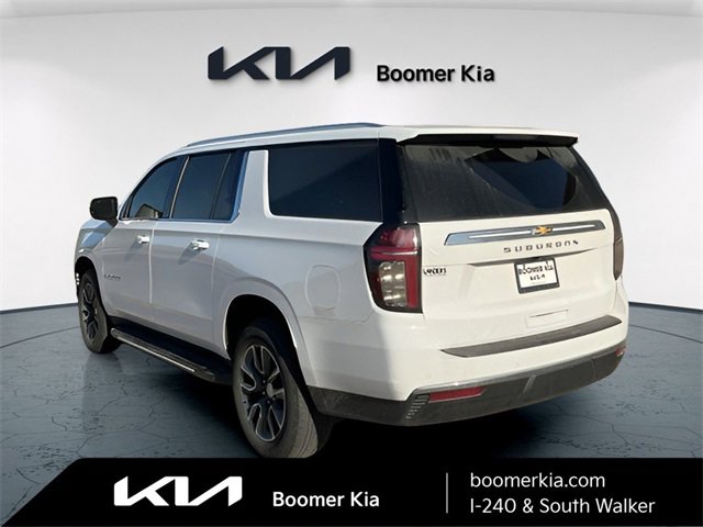 Used 2023 Chevrolet Suburban LS w/ Driver Alert Package image 7