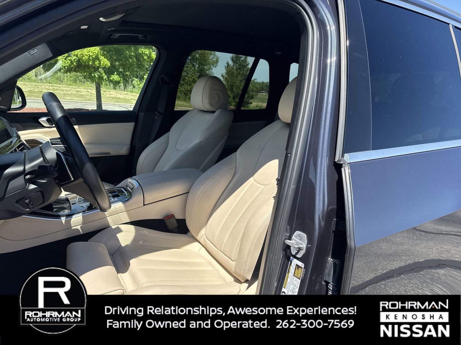 Used 2021 BMW X5 xDrive40i w/ Premium Package AWD/4WD image 12