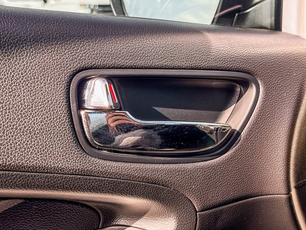 Used 2016 Kia Forte LX image 41