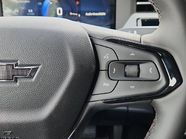 New 2027 Chevrolet Bolt LT w/ Comfort Package FWD image 24