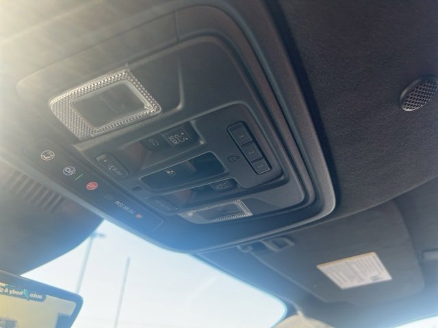 Used 2024 GMC Sierra 2500 Denali Ultimate image 21