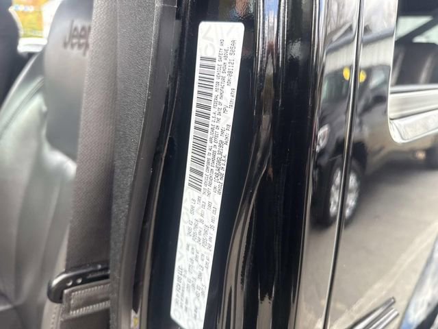 Used 2016 Jeep Wrangler Unlimited Sahara w/ Dual Top Group image 20