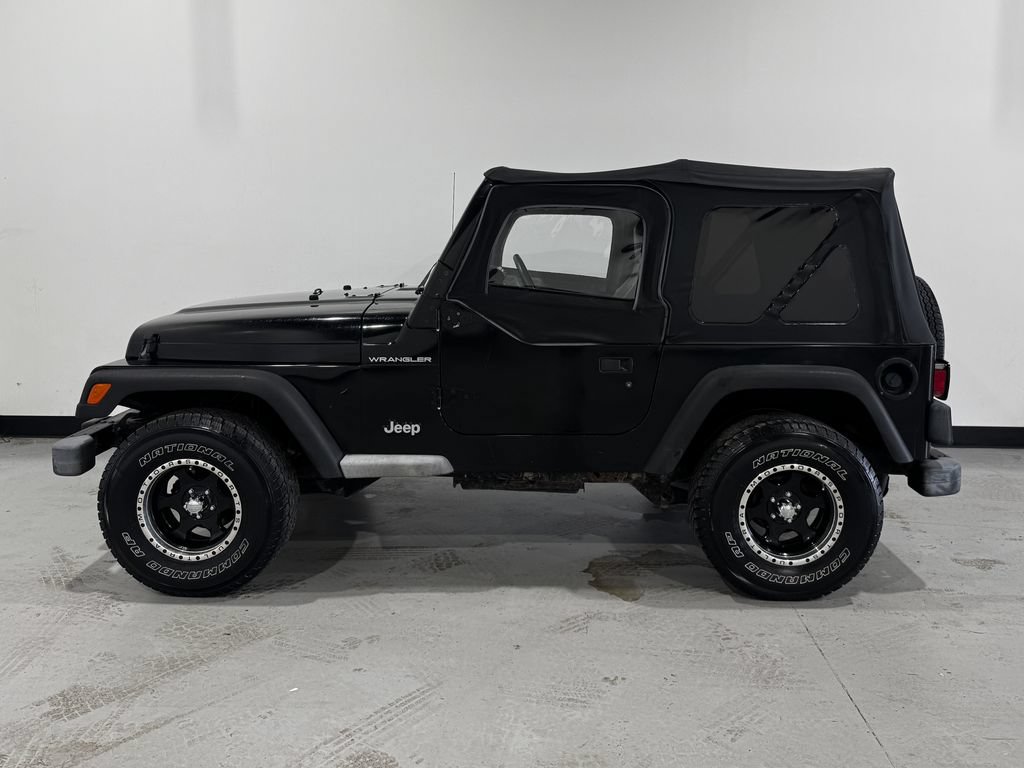 Used 1998 Jeep Wrangler SE AWD/4WD image 6