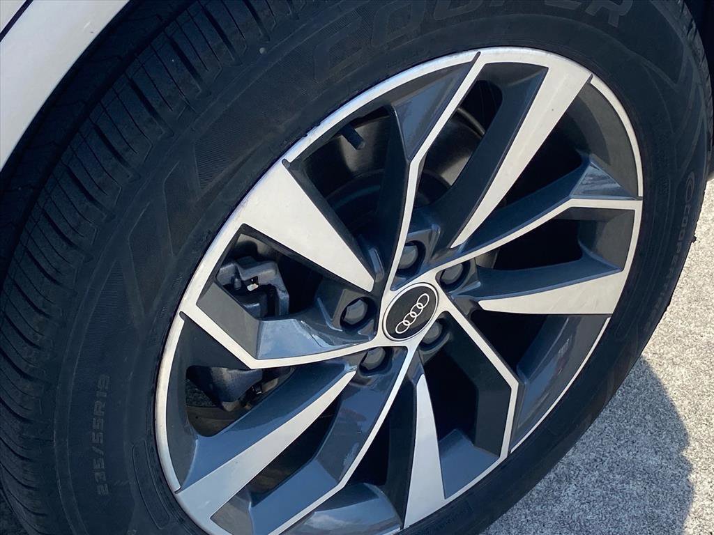 Used 2022 Audi Q5 2.0T Premium w/ Convenience Package image 20