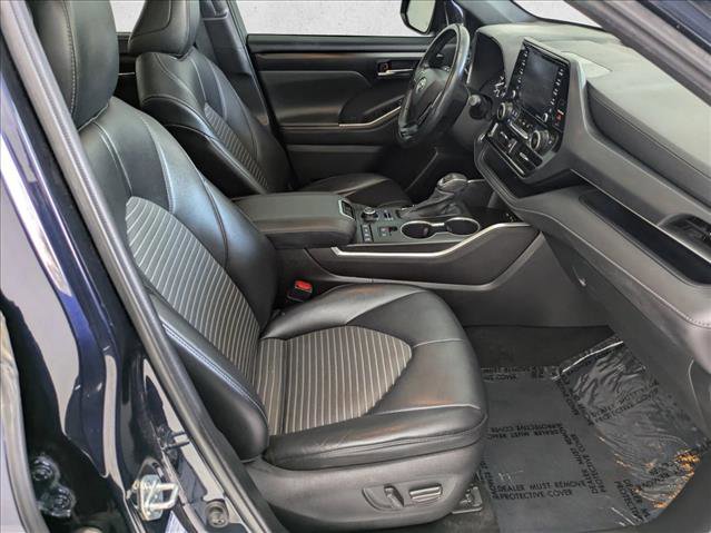 Used 2021 Toyota Highlander XSE image 20