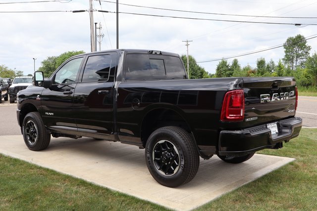 Used 2025 RAM 2500 Laramie w/ Towing Technology Group image 35
