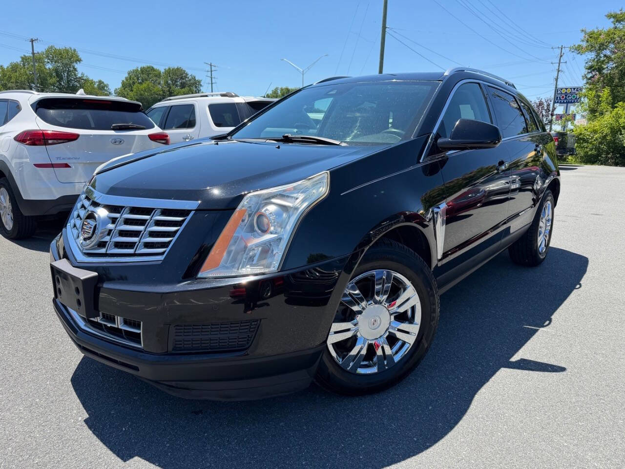 Used 2015 Cadillac SRX Luxury w/ Driver Awareness Package AWD/4WD image 1