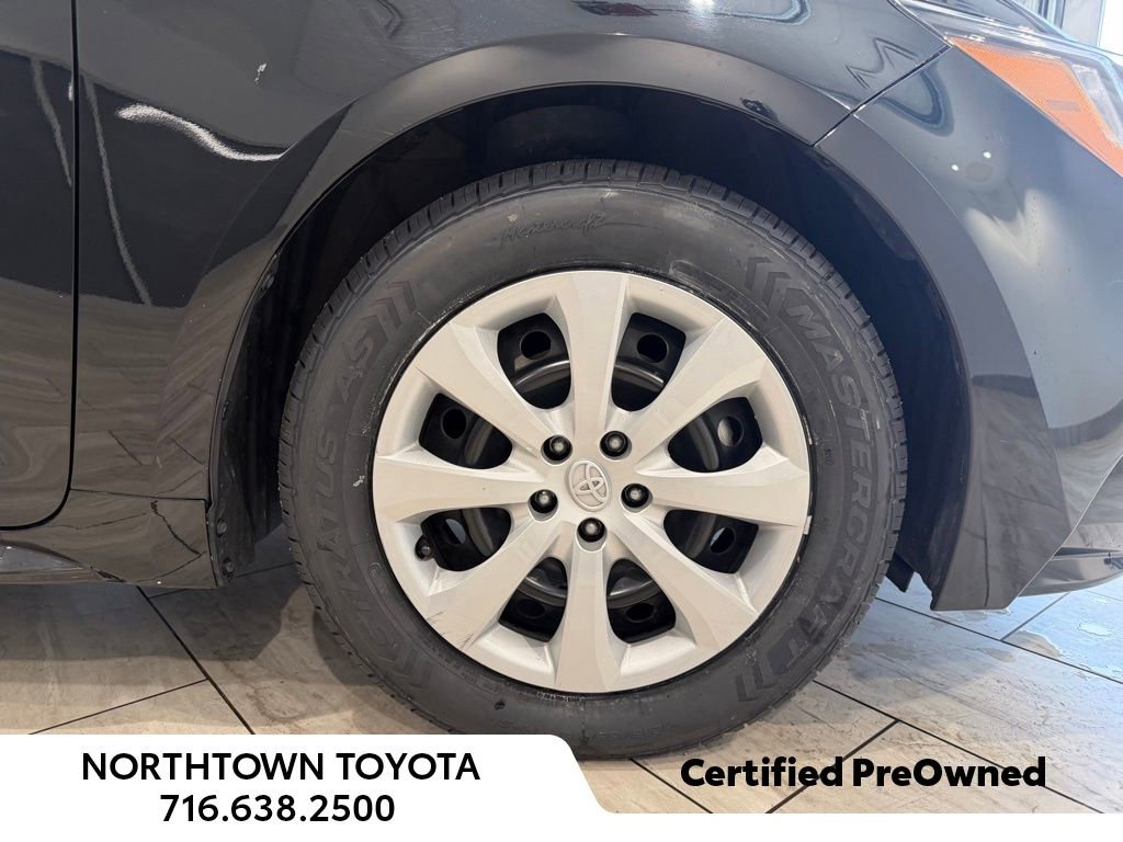 Used 2024 Toyota Corolla LE FWD image 14