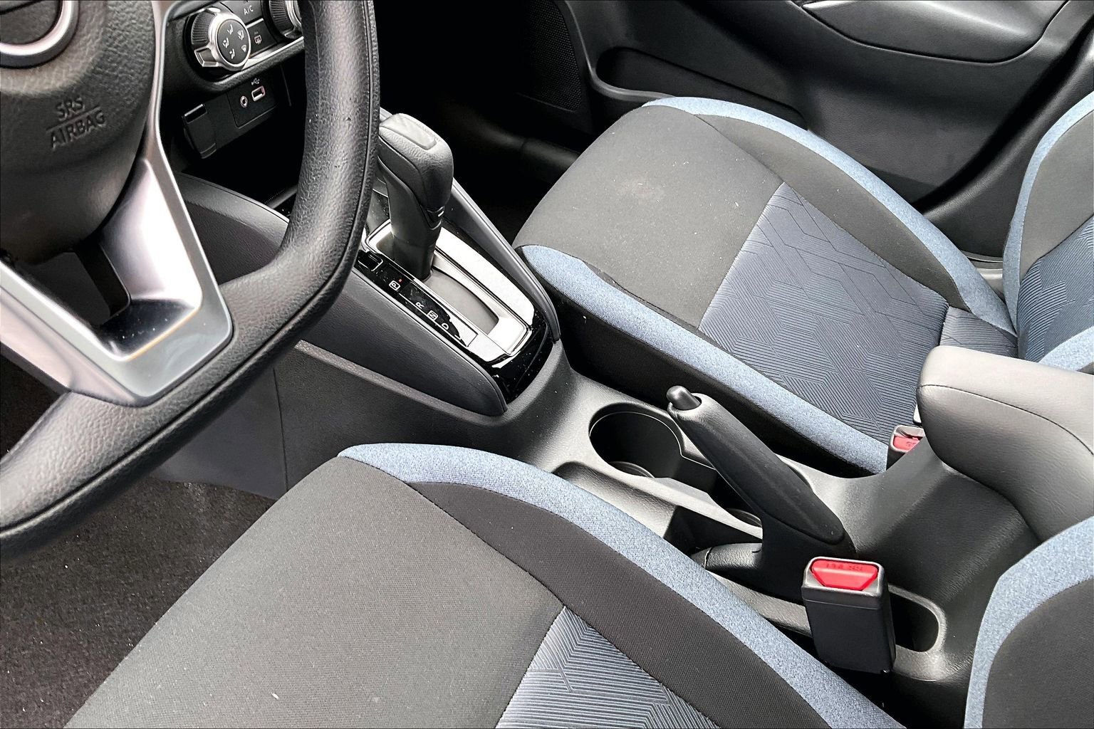 Used 2025 Nissan Versa SV w/ Trunk Package image 8