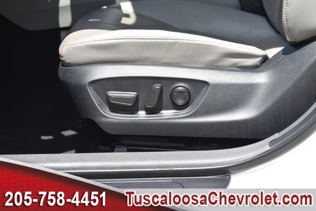 Used 2024 Toyota Camry XSE FWD image 18