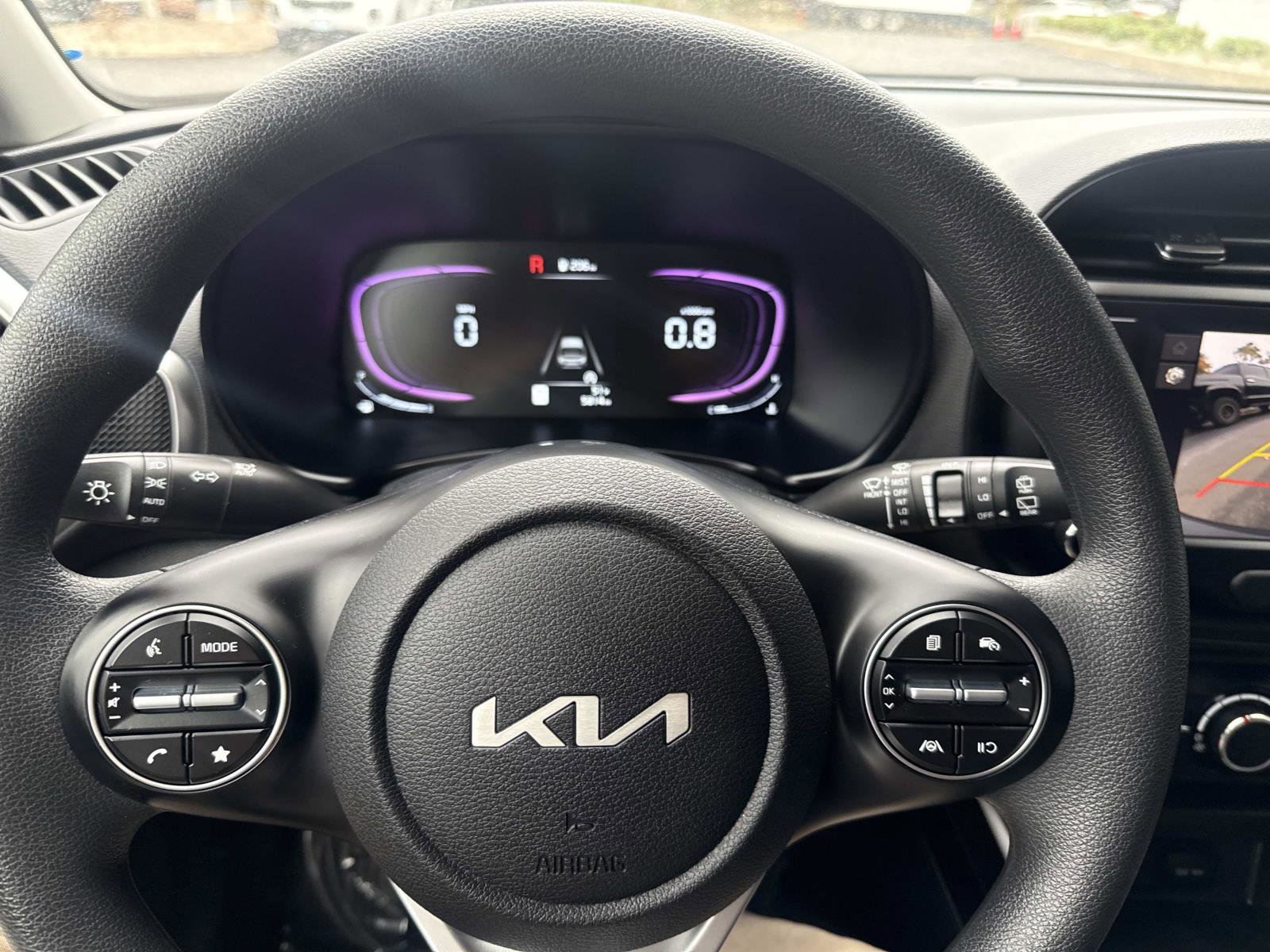 Used 2025 Kia Soul LX image 26